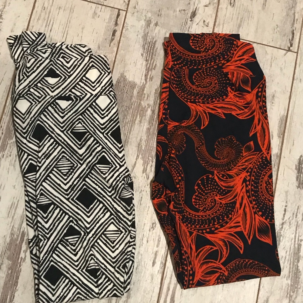 Lularoe OS Leggings 2 pairs
